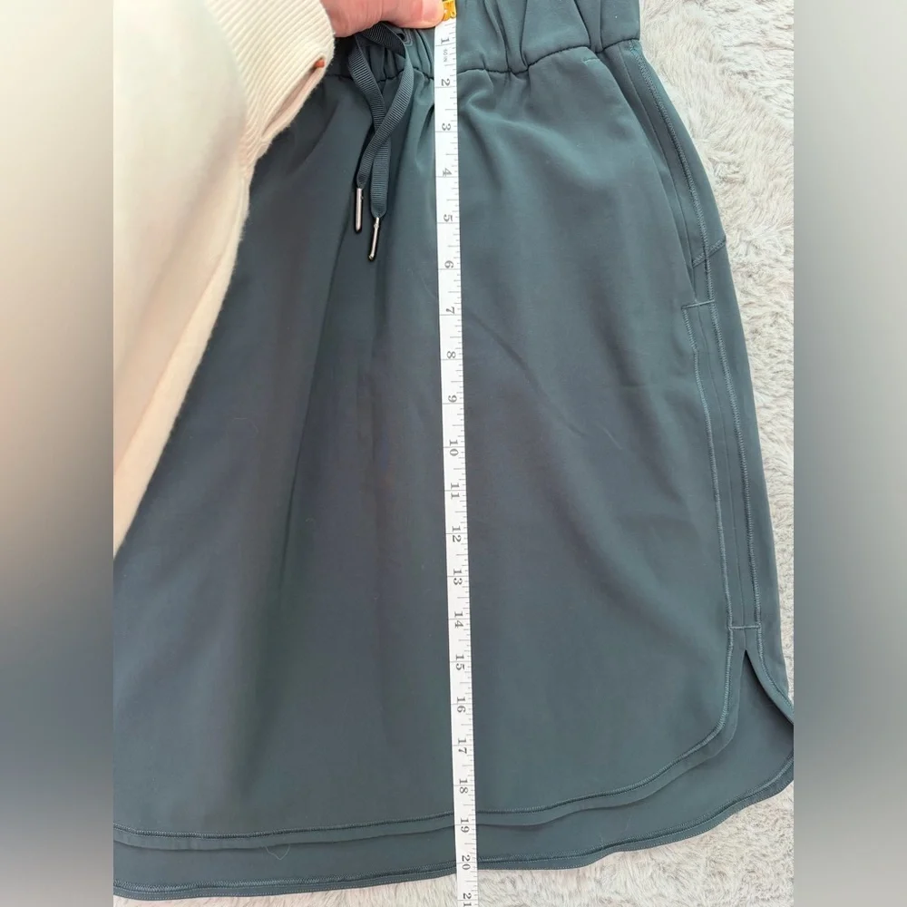 Lululemon Athletica On The Fly Skirt